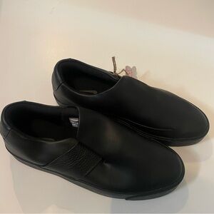 Nike Black Slip-On Loafers Minimalist Design